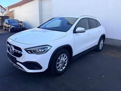 Gebraucht Mercedes GLA220 190 PS (139 kW) 2022 Weiß SUV