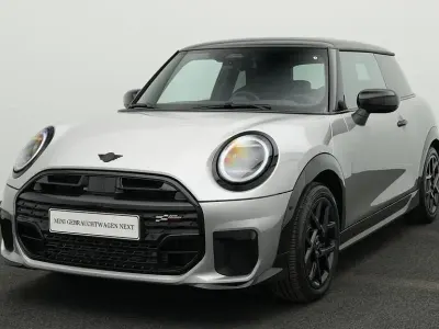 Używany Mini Cooper 156 KM (114 kW) 2024 Szary Hatchback