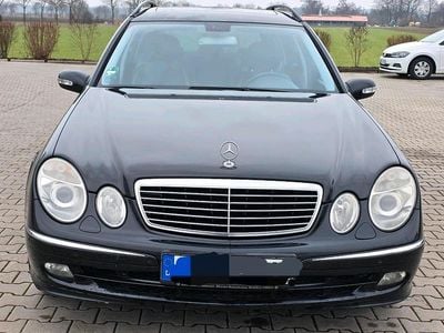 Gebraucht Mercedes E200 Avantgarde 163 PS (119 kW) 2005 Schwarz Kombi