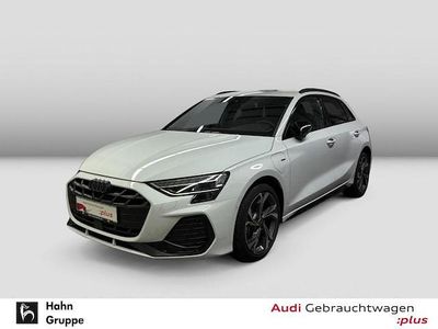Gletscherweiß metallic Gebraucht 2025 Audi A3 Sportback e-tron S-Line Kleinwagen | 43.830 €