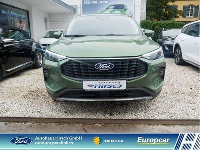 Gebraucht Ford Kuga Titanium 150 PS (110 kW) 2024 Bursting green SUV