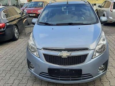 Blau Gebraucht 2010 Chevrolet Spark Kleinwagen | 2.490 € (Fairer Preis)