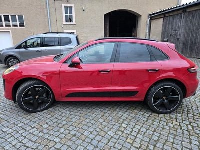 Second-hand Porsche Macan 354 CP (260 kW) 2019 Roșu SUV