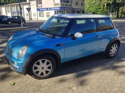 Usata Mini Cooper 116 CV (85 kW) 2004 Blu Utilitaria