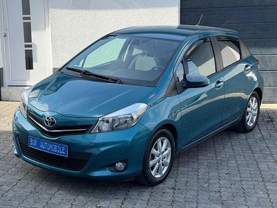 Gebraucht Toyota Yaris Edition 99 PS (72 kW) 2013 Blau Kleinwagen