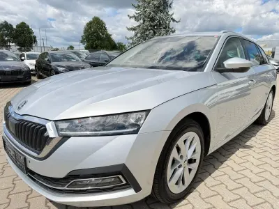 Gebraucht Skoda Octavia Style 150 PS (110 kW) 2023 Silber Limousine