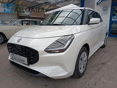 Neu Suzuki Swift Club 83 PS (61 kW) 2025 Weiß Kleinwagen