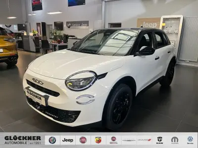 Neu Fiat 600 Street 101 PS (74 kW) 2026 Weiß SUV