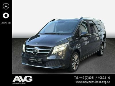 Graphitgrau Gebraucht 2021 Mercedes V220 Van / Kleinbus | 39.750 € (Guter Preis)