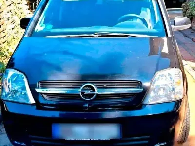 Usata Opel Meriva 101 CV (74 kW) 2005 Monovolume