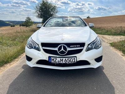 Mercedes E200