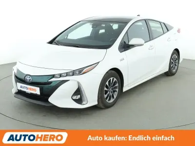 Käytetty Toyota Prius 122 HP (89 kW) 2017 Valkoinen Sedan