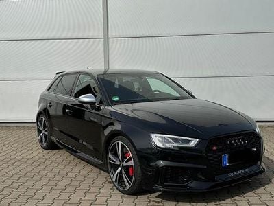Gebraucht Audi RS3 Ambiente 400 PS (294 kW) 2019 Schwarz Limousine