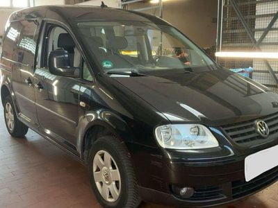 Usata VW Caddy Team 105 CV (77 kW) 2010 Nero Monovolume