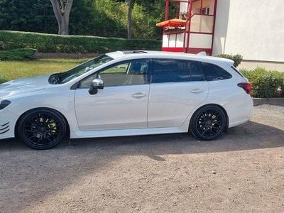 Weiß Gebraucht 2016 Subaru Levorg Comfort Kombi | 15.500 € (Etwas zu teuer)