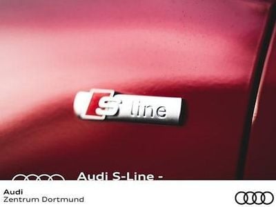 Grau Gebraucht 2021 Audi Q8 Ambiente SUV | 51.437 € (Guter Preis)