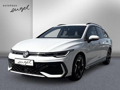 Gebraucht VW Golf VIII R-line 150 PS (110 kW) 2025 Weiß Kombi