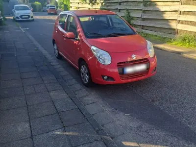 Gebraucht Suzuki Alto 69 PS (50 kW) 2009 Rot Kleinwagen