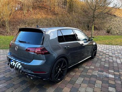 Gebraucht VW Golf VII R 300 PS (220 kW) 2019 Grau Limousine