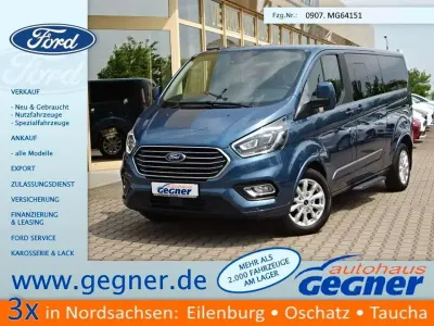 Gebraucht Ford Tourneo Titanium 185 PS (136 kW) 2021 Chromablau metallic Van / Kleinbus