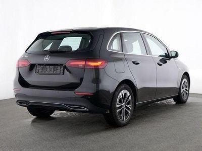 Gebraucht Mercedes B250e Progressive 218 PS (160 kW) 2025 Schwarz Van / Kleinbus
