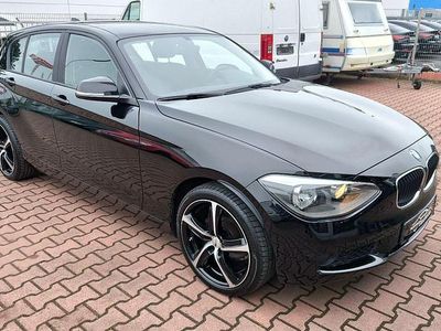 Gebraucht BMW 116 136 PS (100 kW) 2014 Schwarz Kleinwagen