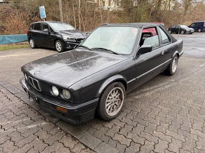Second-hand BMW 316 Sport Line 99 CP (72 kW) 1989 Negru Cabrio