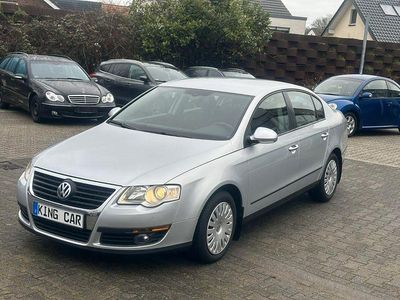 Silber Gebraucht 2008 VW Passat Trendline Limousine | 4.890 € (Etwas zu teuer)