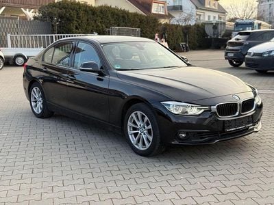 Schwarz Gebraucht 2018 BMW 320 Advantage Limousine | 21.999 € (Fairer Preis)