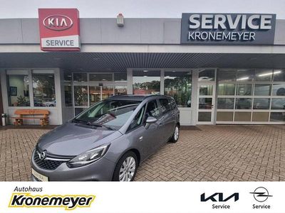 Grau Gebraucht 2017 Opel Zafira Active Van / Kleinbus | 12.990 € (Etwas zu teuer)