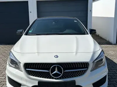 Gebraucht Mercedes CLA200 Shooting Brake AMG line 156 PS (114 kW) 2015 Weiß Kombi