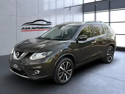 Gebraucht Nissan X-Trail Tekna 177 PS (130 kW) 2017 Grün SUV