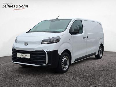 Gebraucht Toyota Proace Comfort 144 PS (105 kW) 2024 Icy white Van / Kleinbus