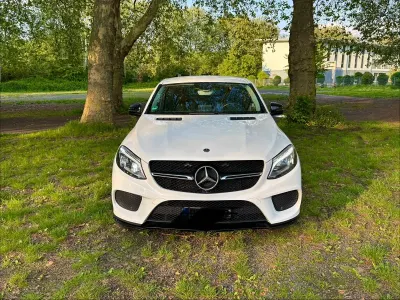 Gebraucht Mercedes GLE400 333 PS (244 kW) 2019 Weiß SUV
