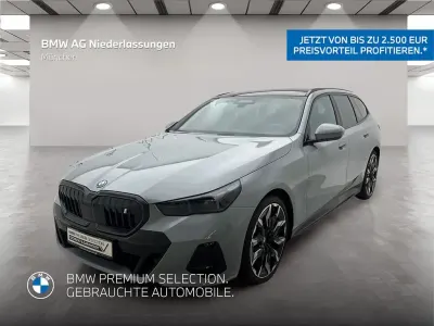 Gebraucht BMW i5 M Sport 289 kW (394 PS) 2025 Grau Kombi