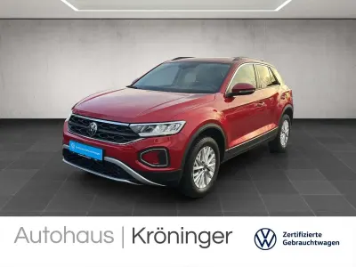 Gebraucht VW T-Roc Life 150 PS (110 kW) 2025 Rot SUV