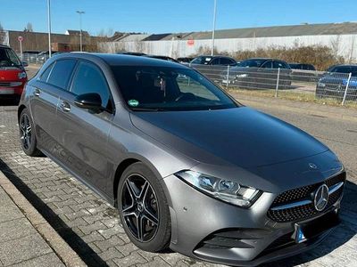 Usata Mercedes A200 AMG line 150 CV (110 kW) 2019 Grigio Berlina