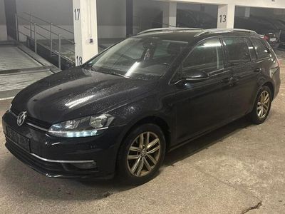 VW Golf VII