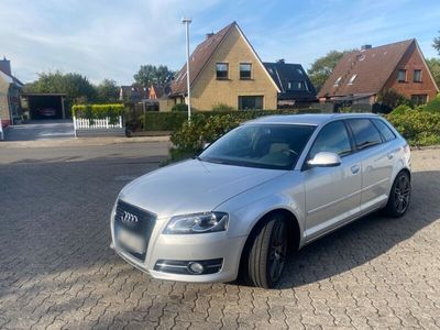 gebraucht Audi A3 Sportback 1.2 TFSI S tronic Attraction Sportback At...