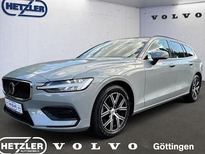 Gebraucht Volvo V60 Core 197 PS (144 kW) 2024 Grau Kombi