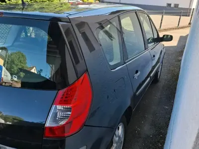 Gebraucht Renault Grand Scénic III 136 PS (100 kW) 2009 Schwarz Van / Kleinbus