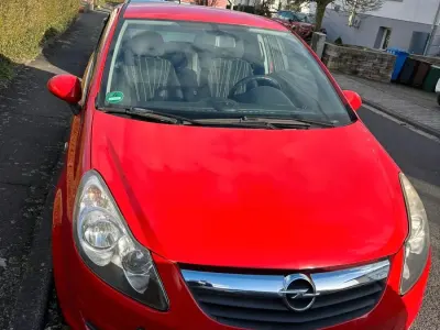 Gebraucht Opel Corsa 87 PS (63 kW) 2010 Rot Kleinwagen