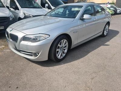 Gebraucht BMW 520 184 PS (135 kW) 2011 Silber Limousine