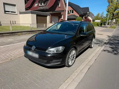 Usata VW Golf VII 110 CV (80 kW) 2015 Nero Station wagon