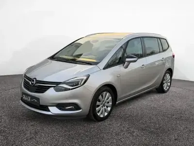 Używany Opel Zafira Active 90 KM (66 kW) 2009 Czarny Minivan