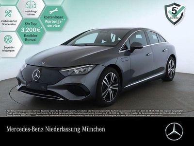 Mercedes EQE300
