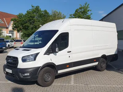 Gebraucht Ford Transit Trend 131 PS (96 kW) 2024 Weiß Van / Kleinbus