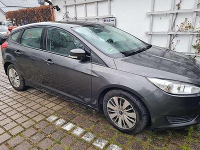 Gebraucht Ford Focus Business Edition 101 PS (74 kW) 2016 Limousine