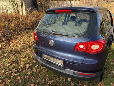 Blau Gebraucht 2011 VW Tiguan Sportline SUV | 8.500 € (Fairer Preis)