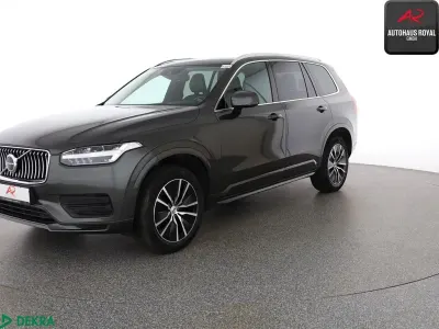 Gebraucht Volvo XC90 250 PS (183 kW) 2020 Pine grey SUV